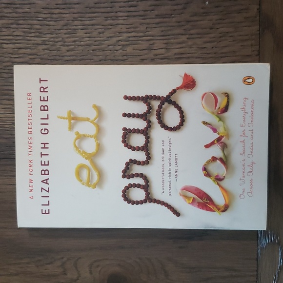 Eat, Pray, Love by Elizabeth Gilbert - Picture 1 of 4
